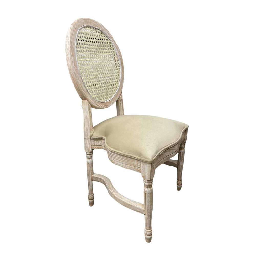 Silla Luis XV respaldo de Bejuco