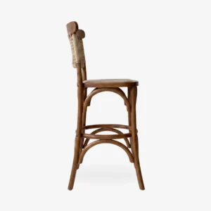 banco-tejeda-madera-pino-para-restaurantes-02 Banco Tejeda de madera de pino para barra de restaurantes o cafeterías. Respaldo tejido y asiento tapizado. Ideal para interiores.