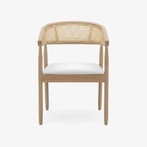Silla Lina de madera de pino para restaurantes y cafeterías. Respaldo con bejuco sintético y asiento tapizado. Ideal para interiores.
