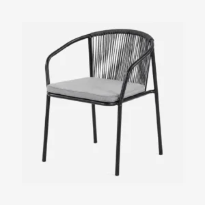 silla-scarlet-metalica-respaldo-tejido-asiento-cojin-para-restaurantes-exteriores-02 Silla Scarlet de metal para restaurantes y cafeterías. Respaldo tejido y asiento con cojín. Ideal para exteriores.